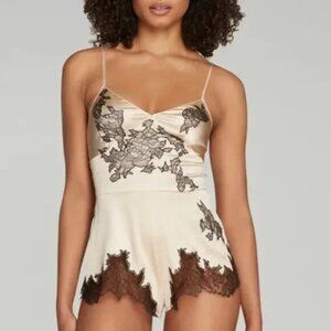 Agent Provocateur Christi Cream/Black Silk Lace Sleepwear Teddy Size 8